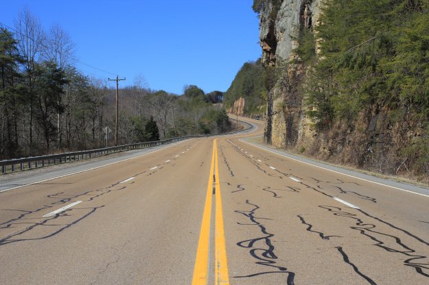 TN 111 just west of Dunlap. Check out that descent! Imagine the speeds you'll reach on a road bike!