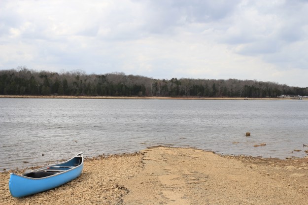View looking west from the island of Stewarts Ferry Pike. This was once a cable crossing point of the Stones River. On the far shoreline you can see another blue sign and the old section of SFP.